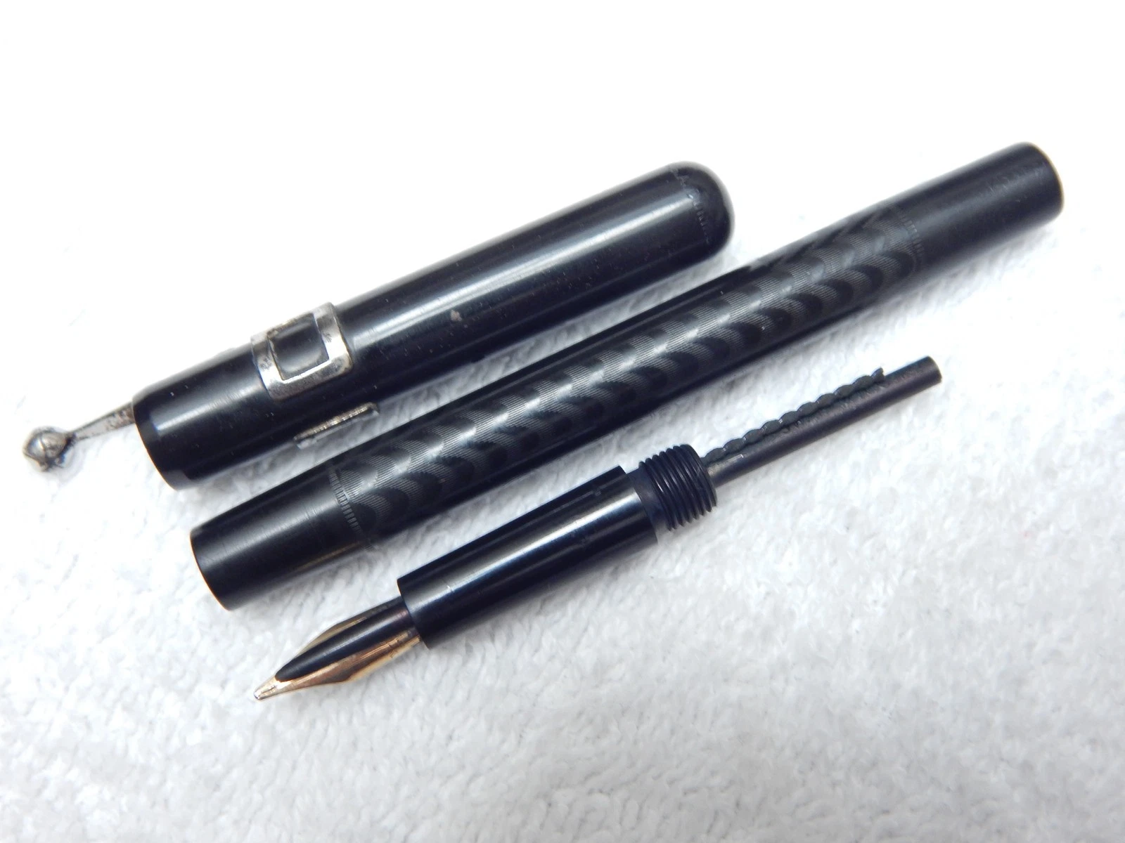 LOT# 108E. VTG MABIE TODD SWAN 1500 EYEDROPPER FOUNTAIN PEN. STUB NIB. image 9