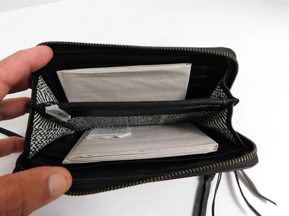 Nueva Cartera sin asas grande de cuero negra con tres cremalleras alrededor de Rebecca Minkoff Foto 4 de 4