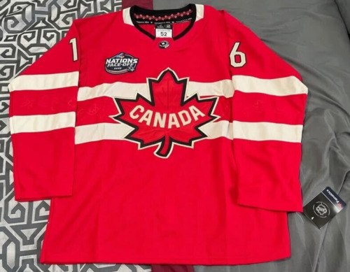 Team Canada 4 Nations Face-Off Hockey Mitch Marner #16 Jersey Large Red Nwt