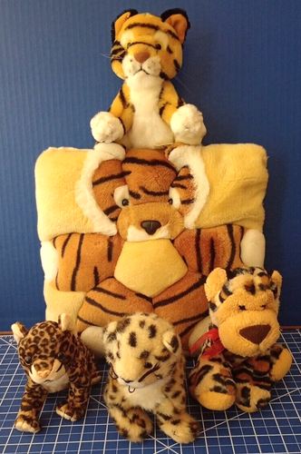 5 Tiger Leopard Plush Pillow Toys Stuffed Animals & 11"x11" Cuddle Milaca TY etc - Picture 2 of 4