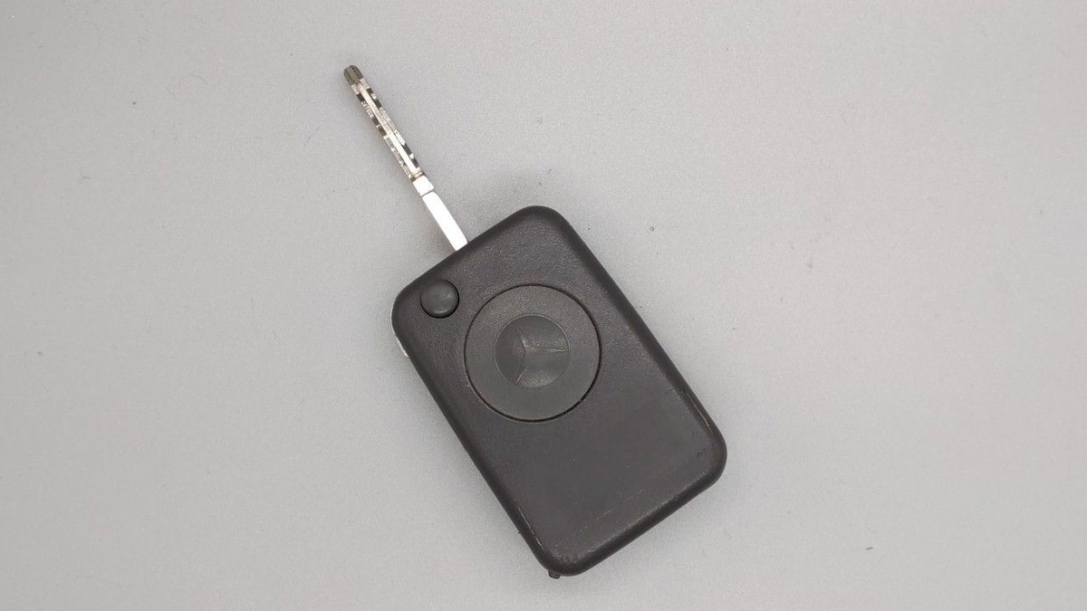 Mercedes-Benz 300se Keyless Entry Remote Fob 12976000/0106 1 