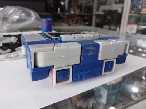 Transformers 40th Anniversary SOUNDWAVE with LASERBEAK & RAVAGE G1 Retro - Picture 13 of 23