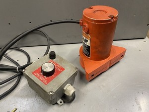 VIBCO SCR-100 Commercial Vibrator With Speed Control Controller 115v