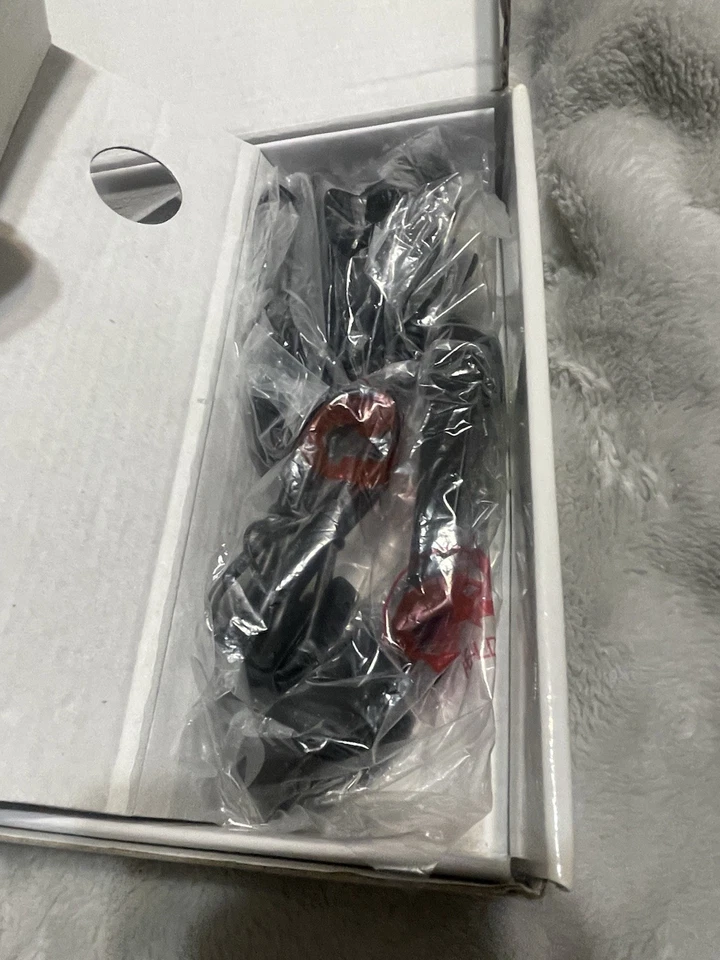 Digital Picture Frame 7” Automatic Picture Rotation - Image 4 of 4