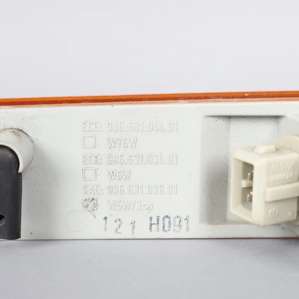 Luz marcadora derecha Porsche 911 Boxster 1999-2005 99663103801 OEM usada Foto 4 de 4