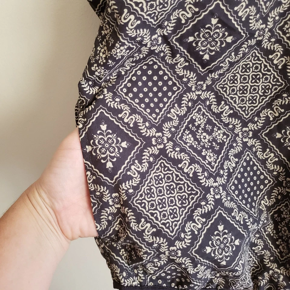 Reyn Spooner Lahaina Jacket L Black Bandana Print Lightweight Pullover - Image 4 of 4