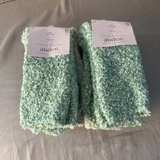Auden Socks Cozy Fuzzy Crew Cut Super Soft 2 Pair Green Gray Size 4-10 NWT Gift