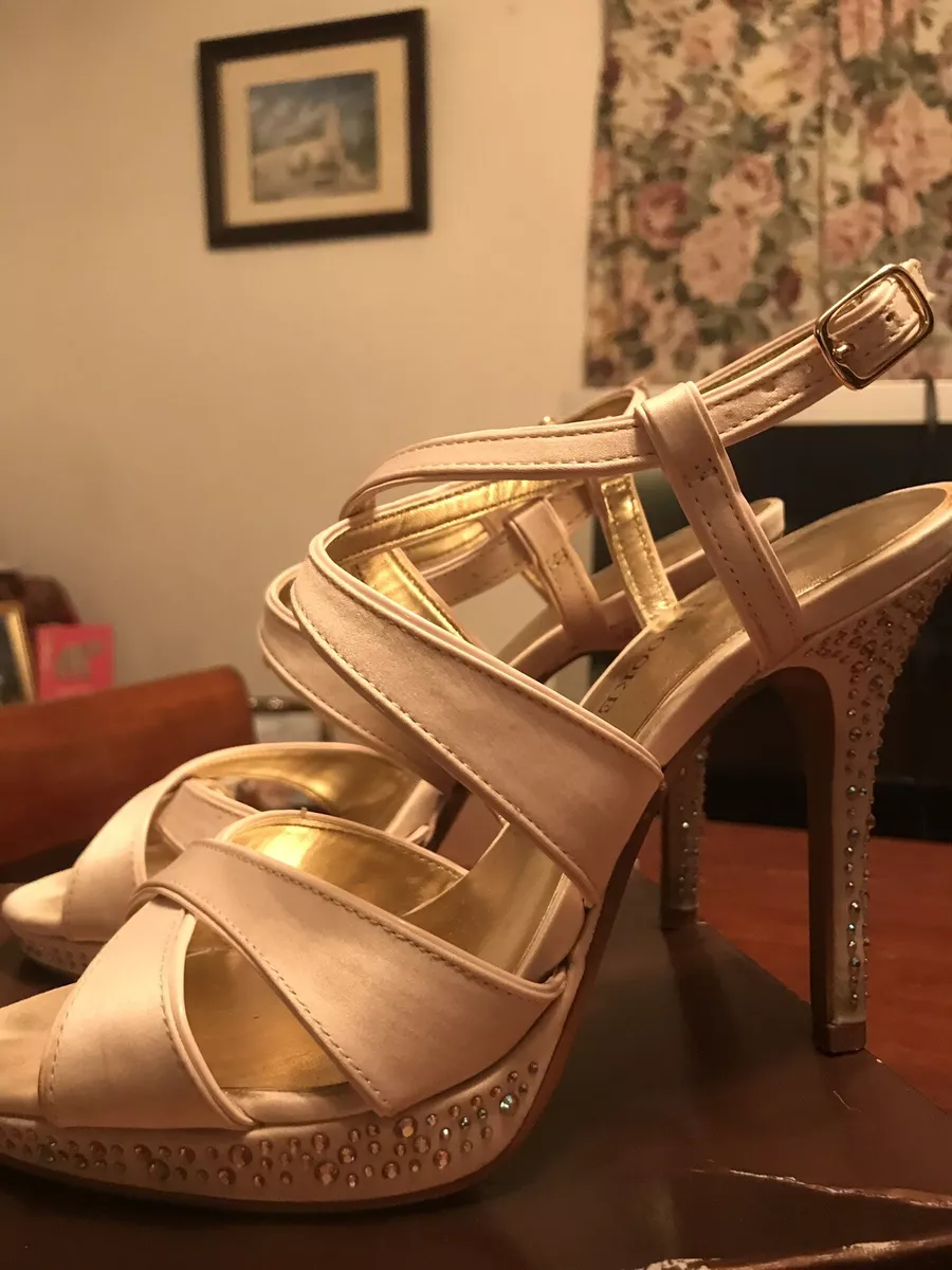 Peach high top heel shoes