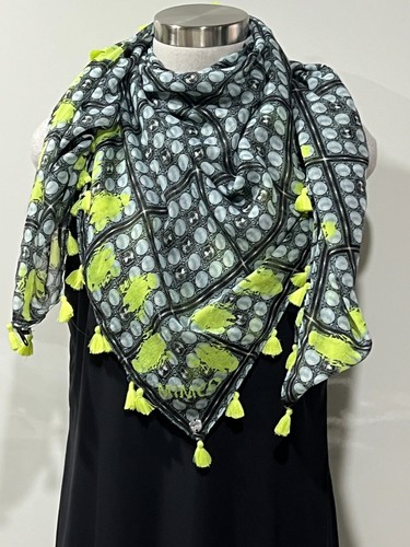 MIMCO Black/Lime Green Spots + Blocks SCARF, with Tassels 116cm x 116cm - 第 3/15 張圖片