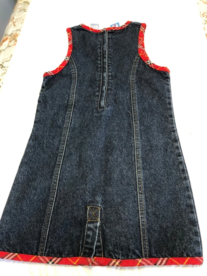 Vestido de mezclilla azul a cuadros con bolsillos de asentimiento y ribete cremallera trasera talla 8 French Toast para niñas Foto 2 de 4