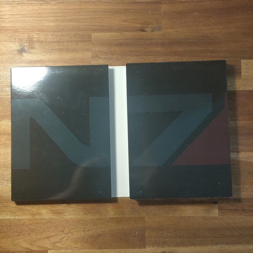 MASS EFFECT TRILOGY Edition limitée - Xbox 360 ( PAL FR ) Sans Notice - Foto 4 di 6