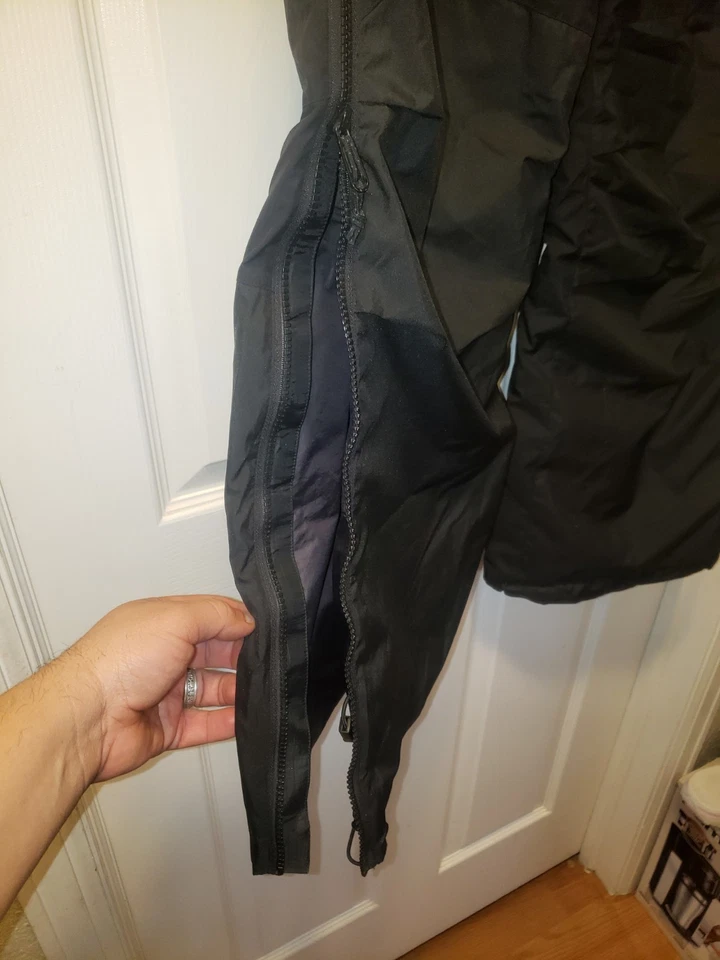 Pantalones de nieve Arc'teryx talla M para mujer negros esquí snowboard usados excelente estado Foto 2 de 4