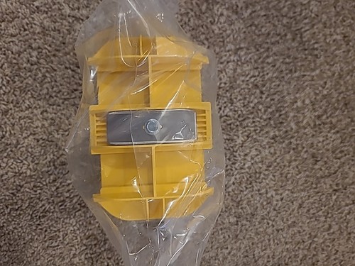 Panduit FiberRunner 4inch QuickLock Coupler (yellow) FRBC4X4LYL - Bild 3 von 3
