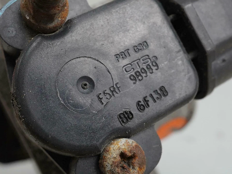 2004 - 2007 Ford Freestar Engine Throttle Body Valve Assembly 062706 Oem - Imagem 3 de 4