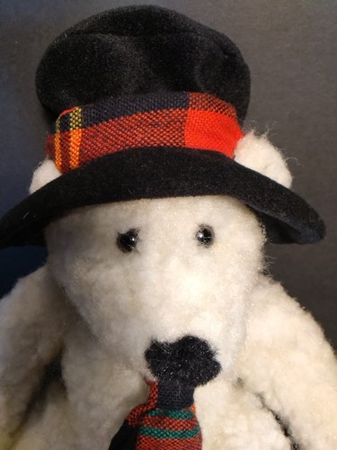 Russ Berrie Plush Stuffed Bear Topper Fuzzy Christmas Winter Hat Scarf 10" EUC - Picture 2 of 8