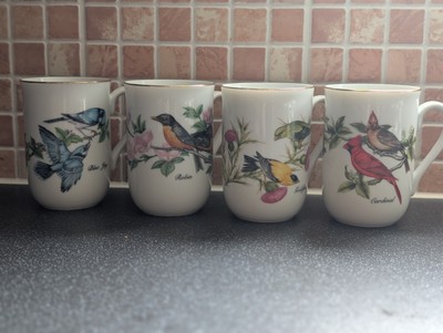 4 John James Audubon Porzellan Becher Set Vintage Cardinal Robin Blue Jay Goldfinch