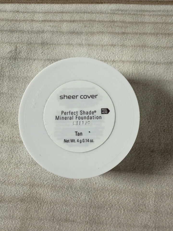 Sheer Cover Tan Foundation Perfect Shade Mineral Foundation Tan 4 g READ - Image 2 of 3