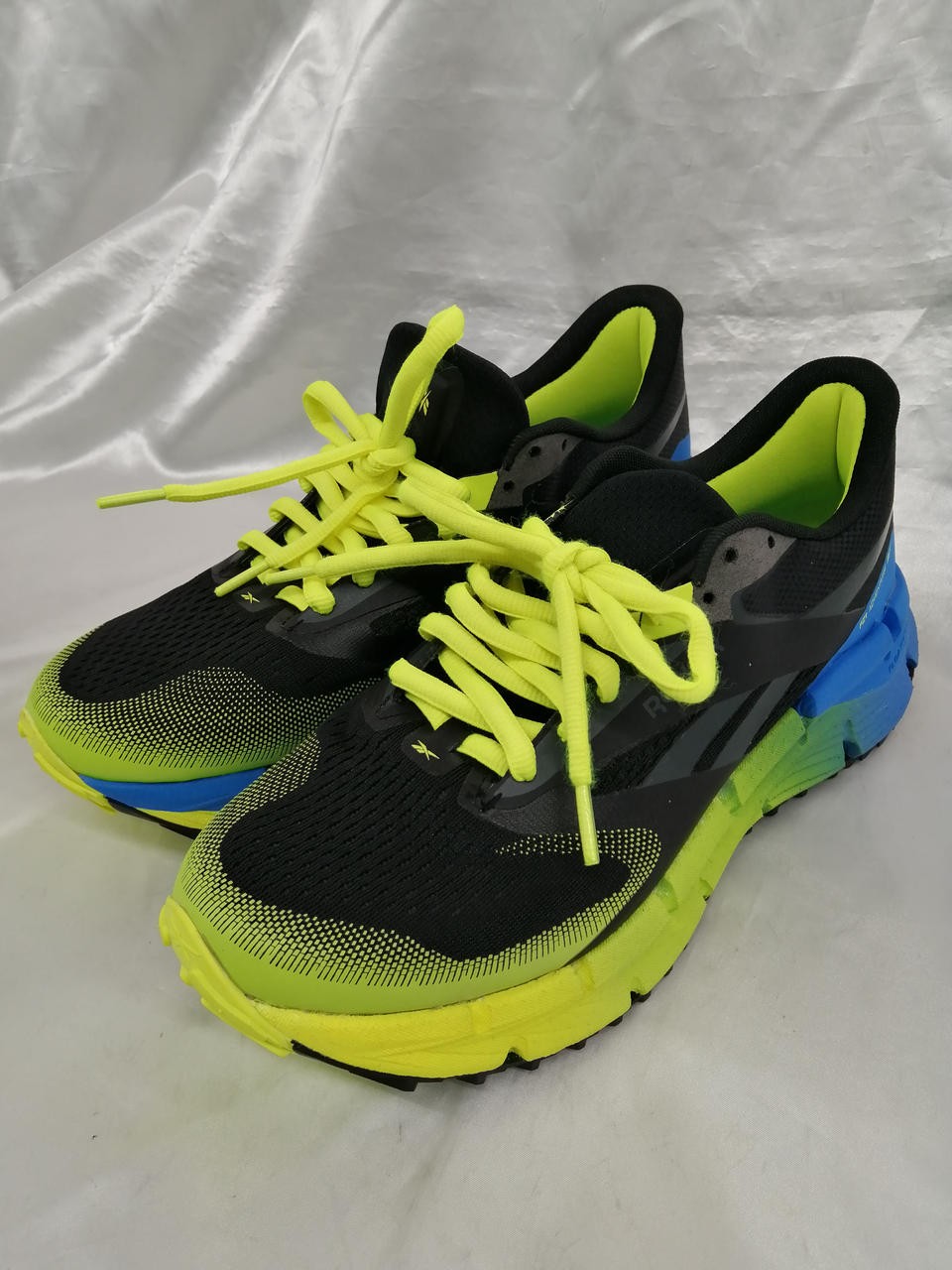 FLOATZIG ADVENTURE 1 (Black) Model Number 1002081… - image 1