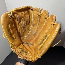 Spalding Supreme Competition Series- Softball Glove 42-053 - RH Throw A-3
