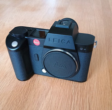 Leica SL2-S full frame Mirrorless Digital Camera 10880 Super condition.