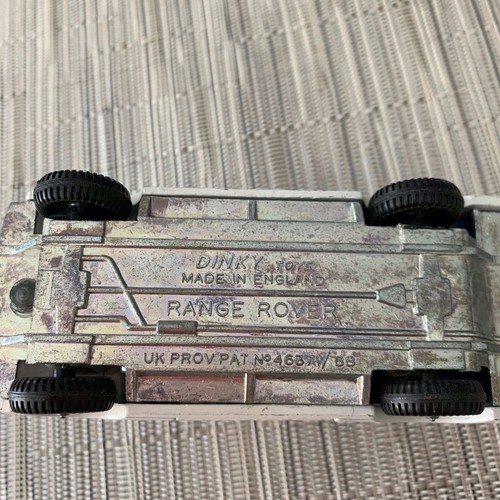 Dinky Toy Range Rover Ambulance - Picture 6 of 6