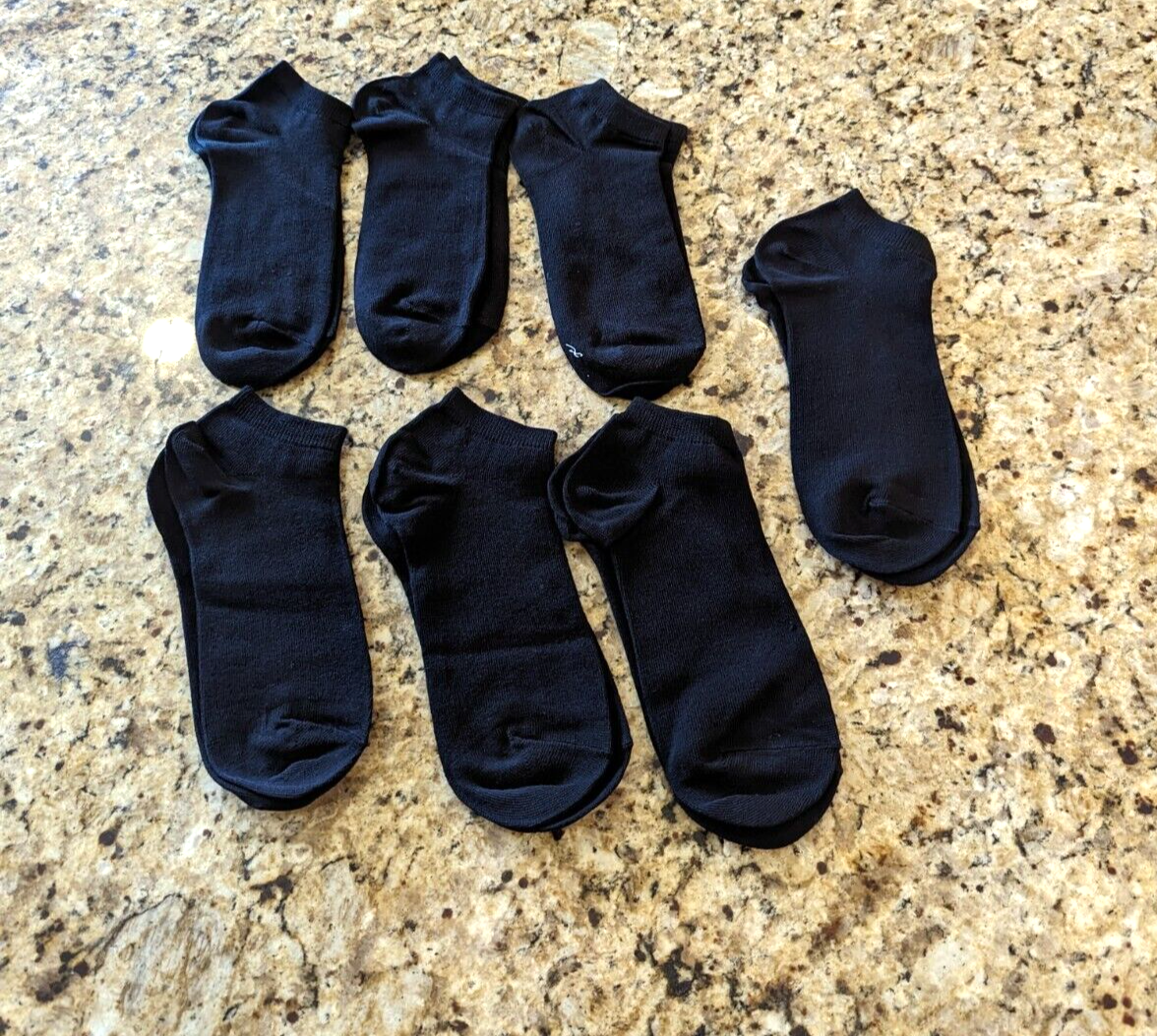 ASOS Design Women's pack trainer socks Black shoe size US 5-9