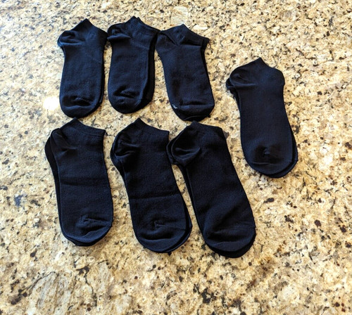 ASOS Design Women's 7 pack trainer socks Black shoe size US 5-9
