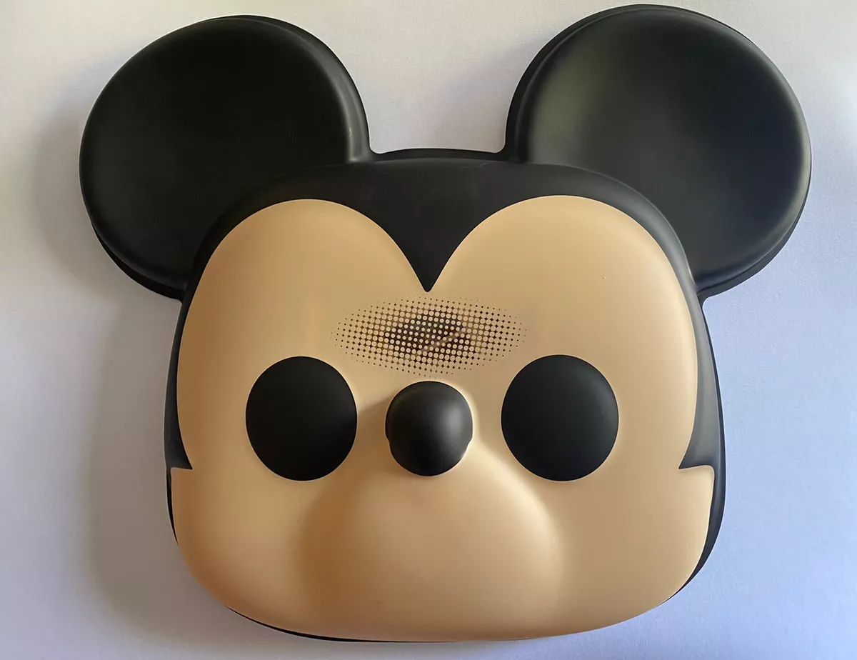 Rare WWII Mickey Mouse Gas Mask and Tin For Sale at 1stDibs #27 Rare WWII Mickey Mouse Gas Mask and Tin For Sale at 1stDibs