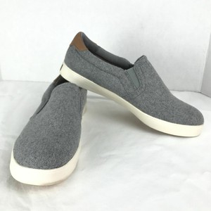 dr scholl's slip on sneakers grey