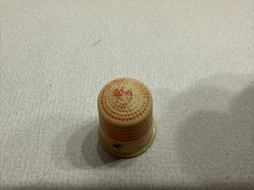 VINTAGE LOT OF 5 ADVERTISING SEWING THIMBLES - Picture 20 of 20