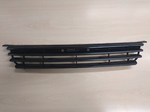 Kühlergrill ohne Emblem JOM VW Polo 6N.