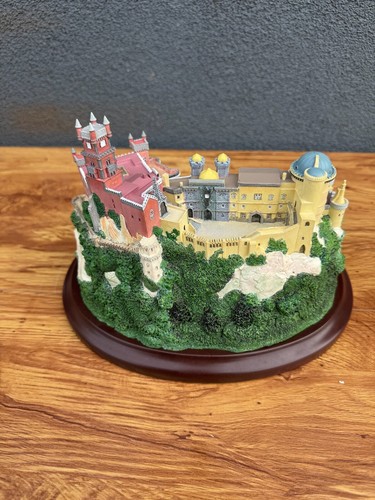 Vintage Lenox Great Castles of the World “Pena Palace” Limited Edition 1997 RARE - Picture 3 of 5