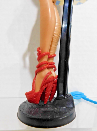 Cleo de Nile Welcome to Monster High doll in displayed condition - Picture 9 of 11