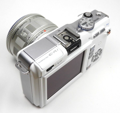 OLYMPUS PEN E-PL1S/M ZUIKO14-42mm (良品） Olympus PEN E-PL1S Mirrorless Camera w/ M.Zuiko 14-42mm Lens