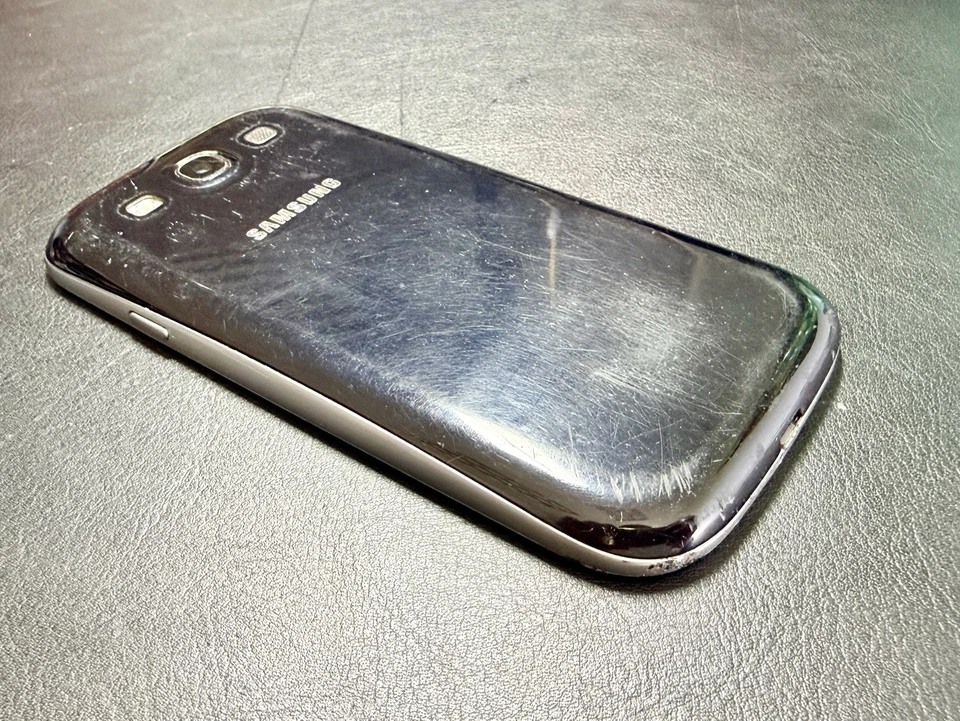 Samsung Galaxy S3 Marble White, Foto 4 von 5