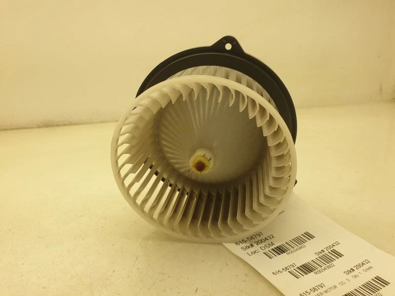 MOTOR SOPLADOR TOYOTA YARIS 16-18 1,5 L AT AC  Foto 3 de 4