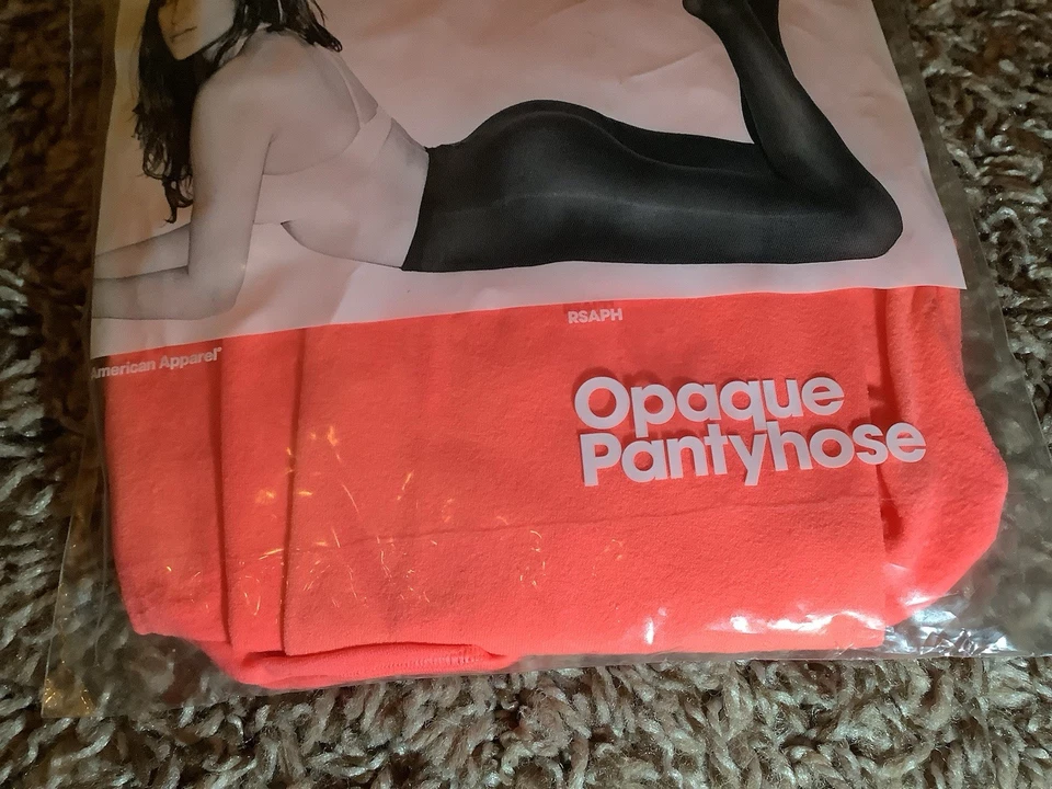Колготки непрозрачные American Apparel, цвет неоново-красный, размер: M/L - Изображение 2 из 4