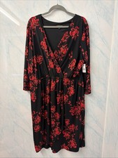 Lane Bryant Dress Size 18/20 Black With Red Flower Pattern Crossover Wrap Summer