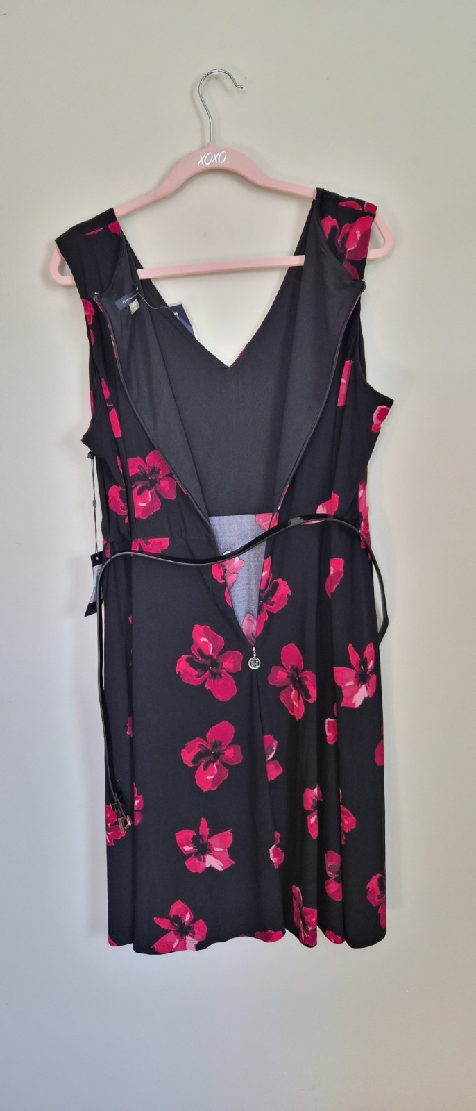 Tommy Hilfiger Belted Black Dress with Red Floral Design 16 NEW thumbnail 6