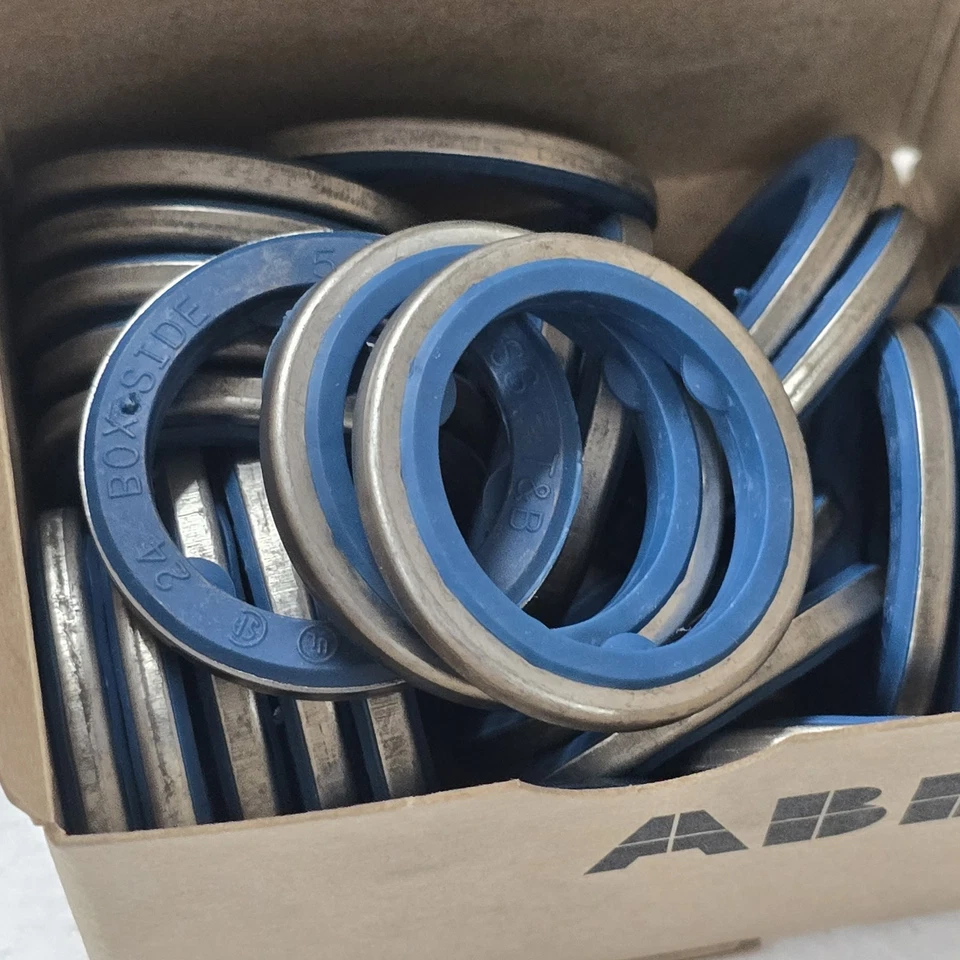 (CANTIDAD 25) ABB Thomas & Betts 3/4" Anillo de sellado hermético al líquido con acero inoxidable 5263 Foto 2 de 4