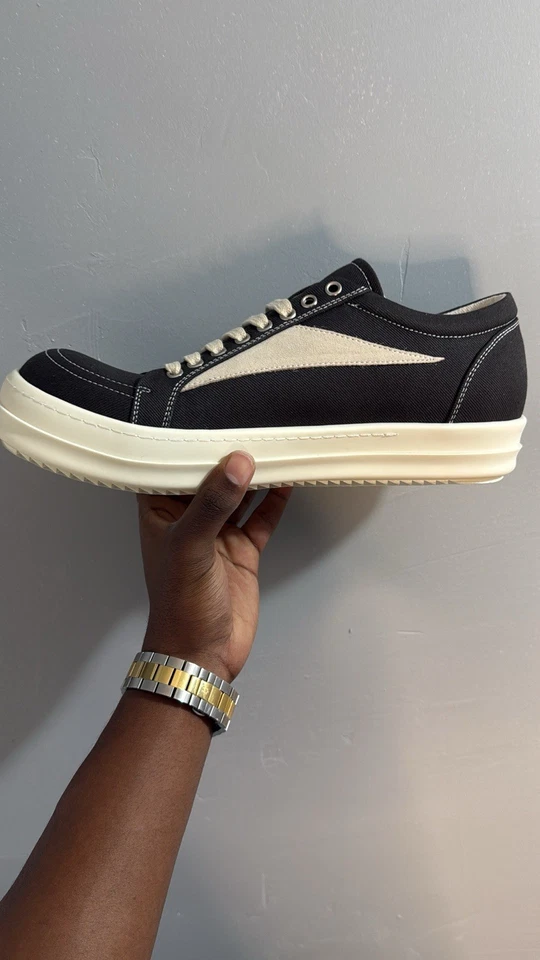 Rick Owen’s Van Foto 3 de 4