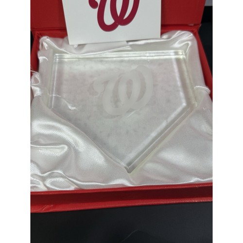 Crystal Home Plate Washington Nationals 2012 Season Ticket Holder - Picture 4 of 11