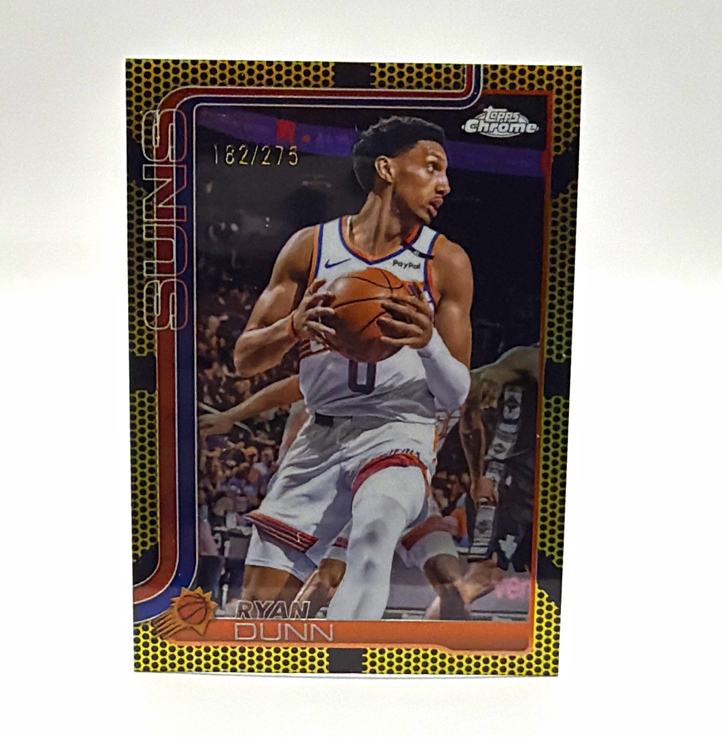 Topps Chrome 2025-26 Ryan Dunn #178 Yellow Basketball Border Refractor 182/275