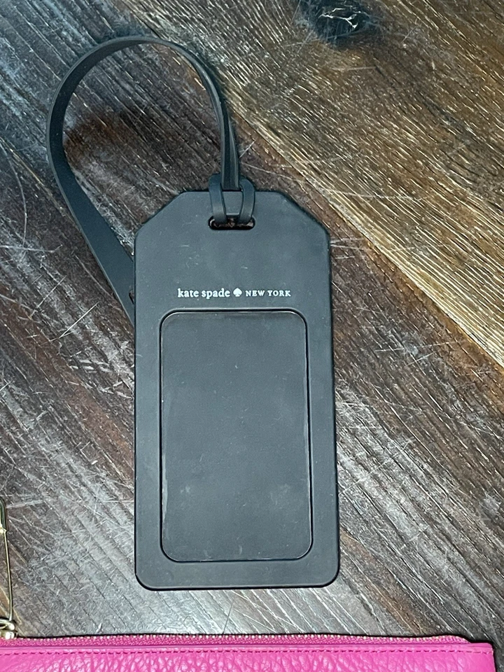 Bolsa y etiqueta de equipaje Kate Spade rosa sónico lunares negros/blancos dorados HW Foto 4 de 4