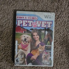 THQ Paws & Claws: Pet Vet Nintendo Wii NTSC-U/C 2009 E Manual Included