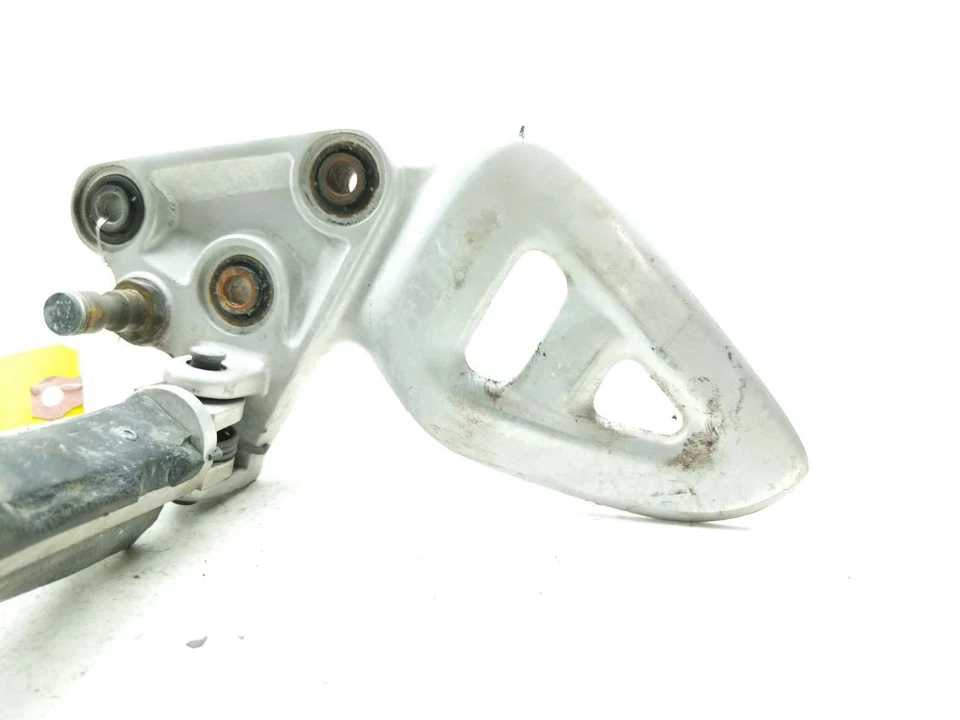 99-07 Suzuki Hayabusa GSX1300R Left Rearset Front Driver Peg w/ Heel Guard Brack - Image 2 of 4