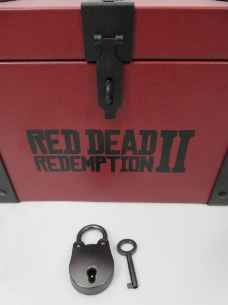NEW Red Dead Redemption II 2 Collector's Edition Box NEW Red Dead Redemption II 2 Collector's Edition Box