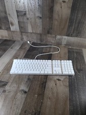 Vintage Apple Wired Keyboard White Numeric Keypad 2 USBs Model A1048