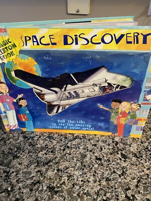 Space Discovery: Magic Skeleton Book with Pull Tabs