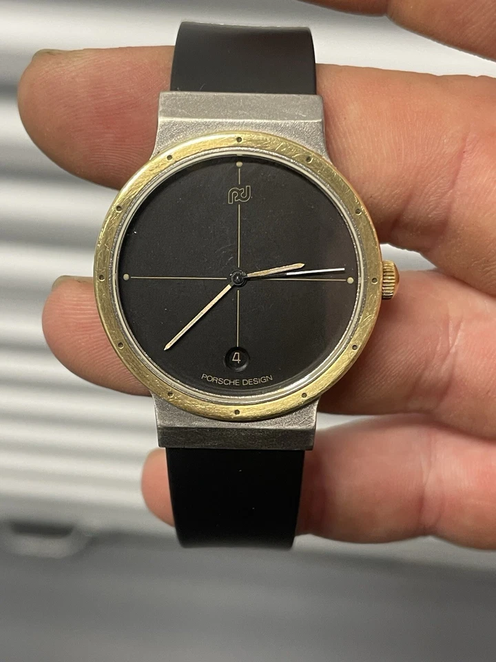 IWC x Porsche Design Ultra Sportivo 3330 (bisel dorado) **NUEVA BANDA** Foto 3 de 4